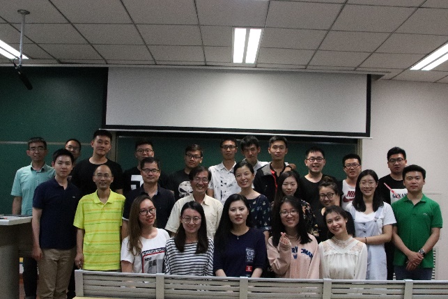 1528963251612095629.jpg 44.jpg